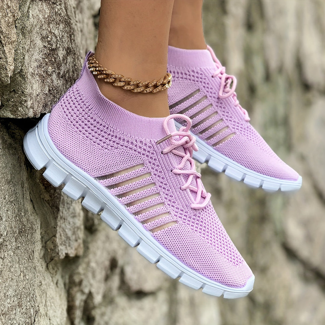 Hochwertige Damen Sneaker Tamara, atmungsaktiv und bequem. Leichte Freizeitschuhe für den Alltag.