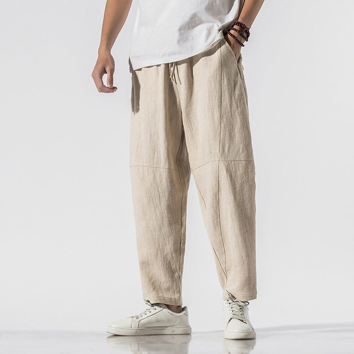Herren Weitbeinhose, knöchellang, locker und stilvoll. Bequeme Freizeithose für entspannte Tage.