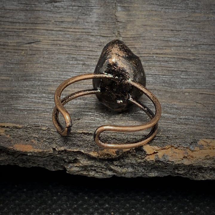 Symbolischer Geburtsring, Rohstein & verstellbar. Naturstein Damenring, persönlicher Schmuck.