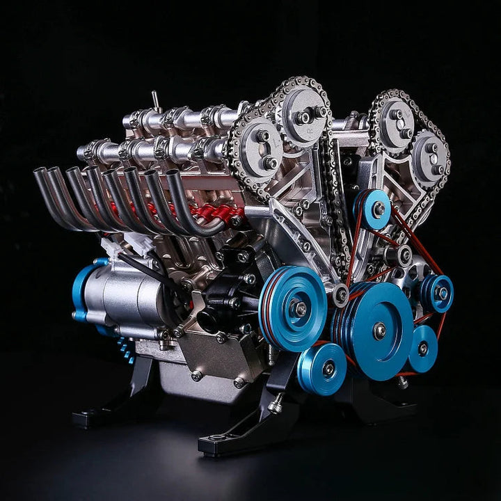Industrielles V8 Motorblock Kunst-Ornament aus Metall, ein Blickfang für Ihren Schreibtisch oder Ihre Werkstatt.
