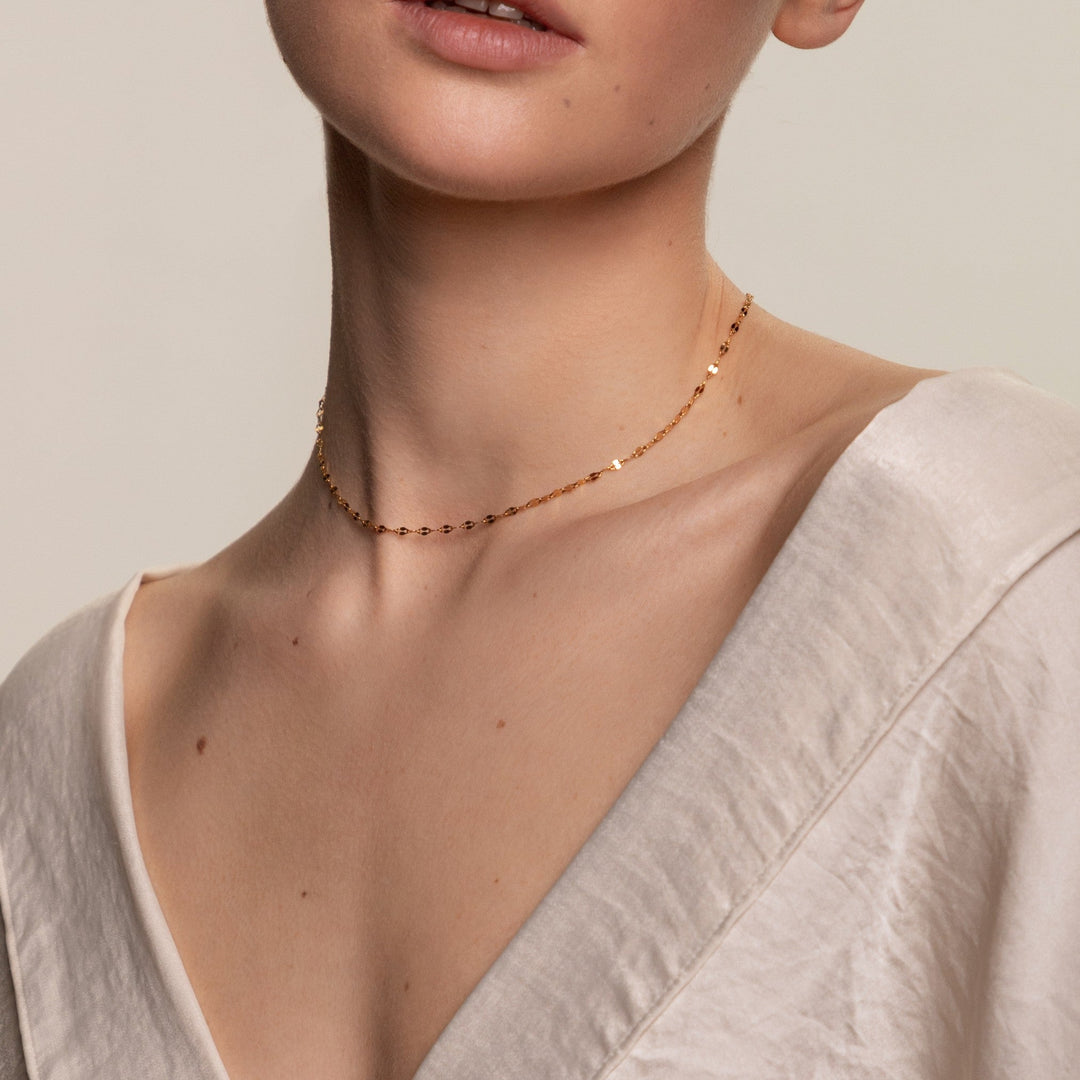 Moderner Damen Choker aus hochwertigem, wasserfestem Edelstahl, perfekt als Layering Schmuck.