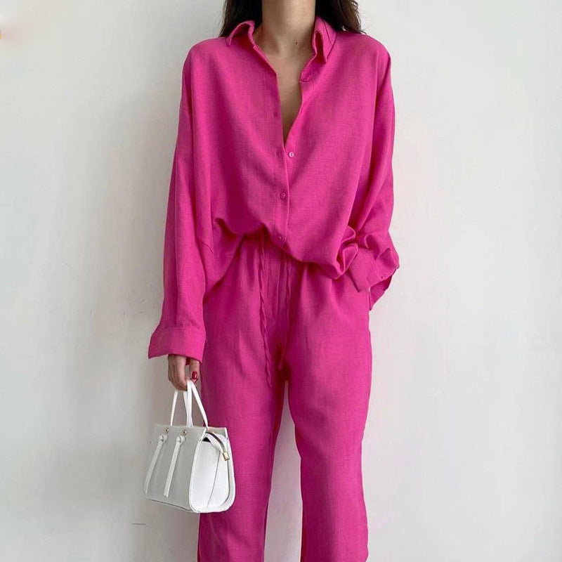 Damen Freizeit Set: Elegantes, lockeres Oberteil und weite Hose für bequeme, entspannte Tage. Ideal für Casual Outfits.