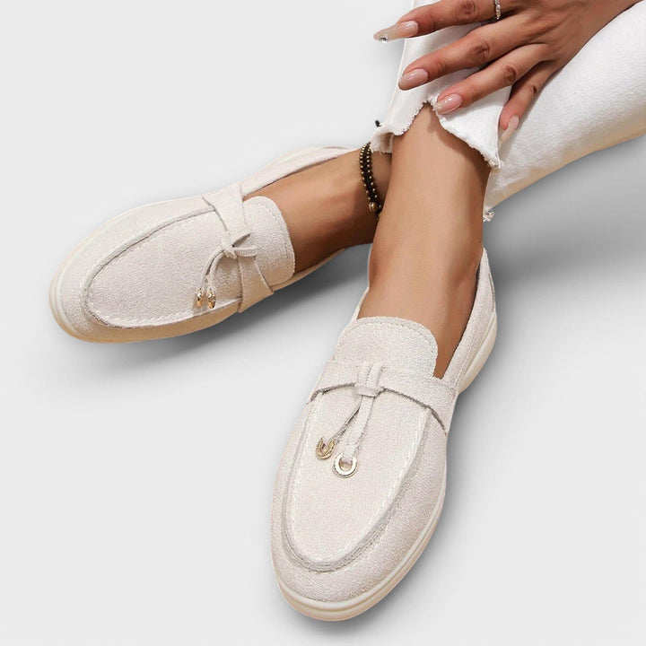 Moderne Damen-Loafer, ideal als Büroschuhe und komfortable Alltagsschuhe, für einen stilvollen und bequemen Auftritt.