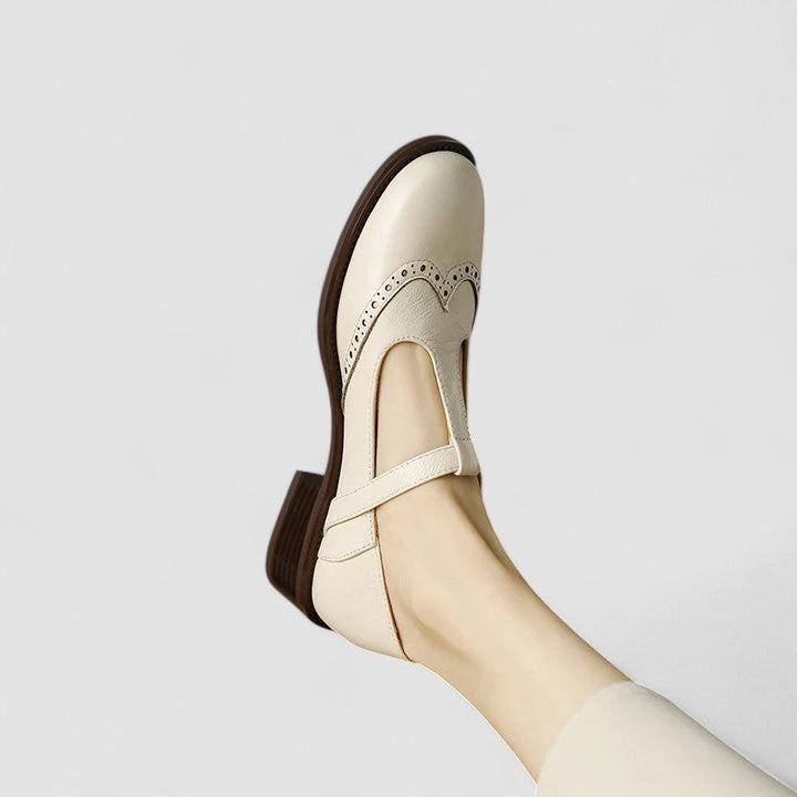 Stilvolle schwarze Mary Janes Damen-Halbschuhe mit elegantem Riemen, ideal für Business und Freizeit.