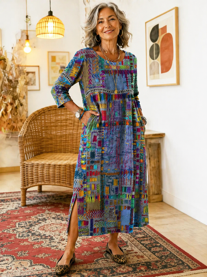 Amelie Damen Boho-Kleid mit einzigartigem Patchwork-Muster für mühelosen Stil. Komfortables Sommerkleid.