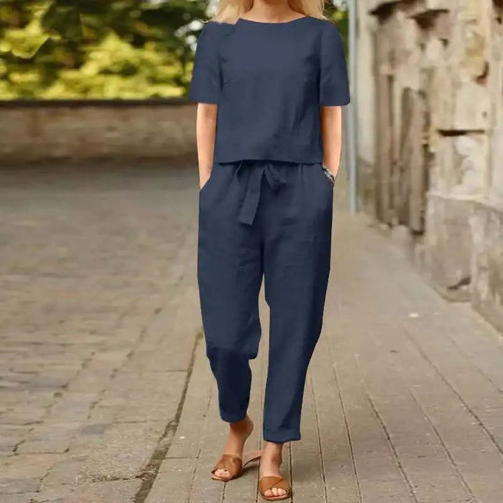 Elegantes Damen-Jumpsuit-Set für stilvollen Alltag & Komfort. Modischer Zweiteiler, ideal für Frühling/Sommer.