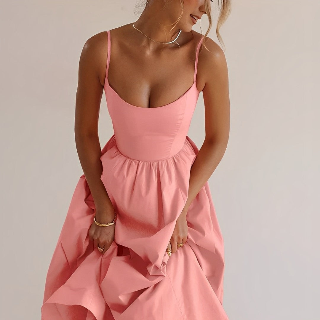 Stilvolles, ärmelloses Damen Midikleid für Gala und feierliche Ereignisse, mit schmeichelndem Schnitt.