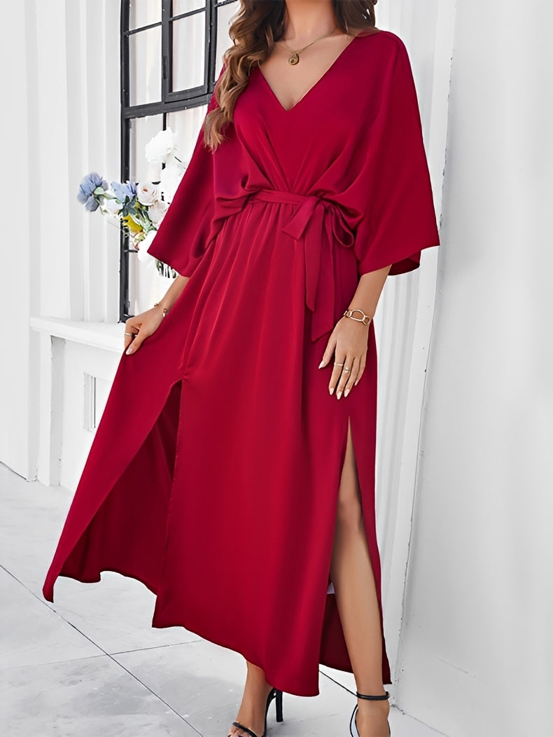 Fließendes, langes Damen Maxikleid mit elegantem Schnitt für festliche Anlässe, Hochzeiten & Cocktails.