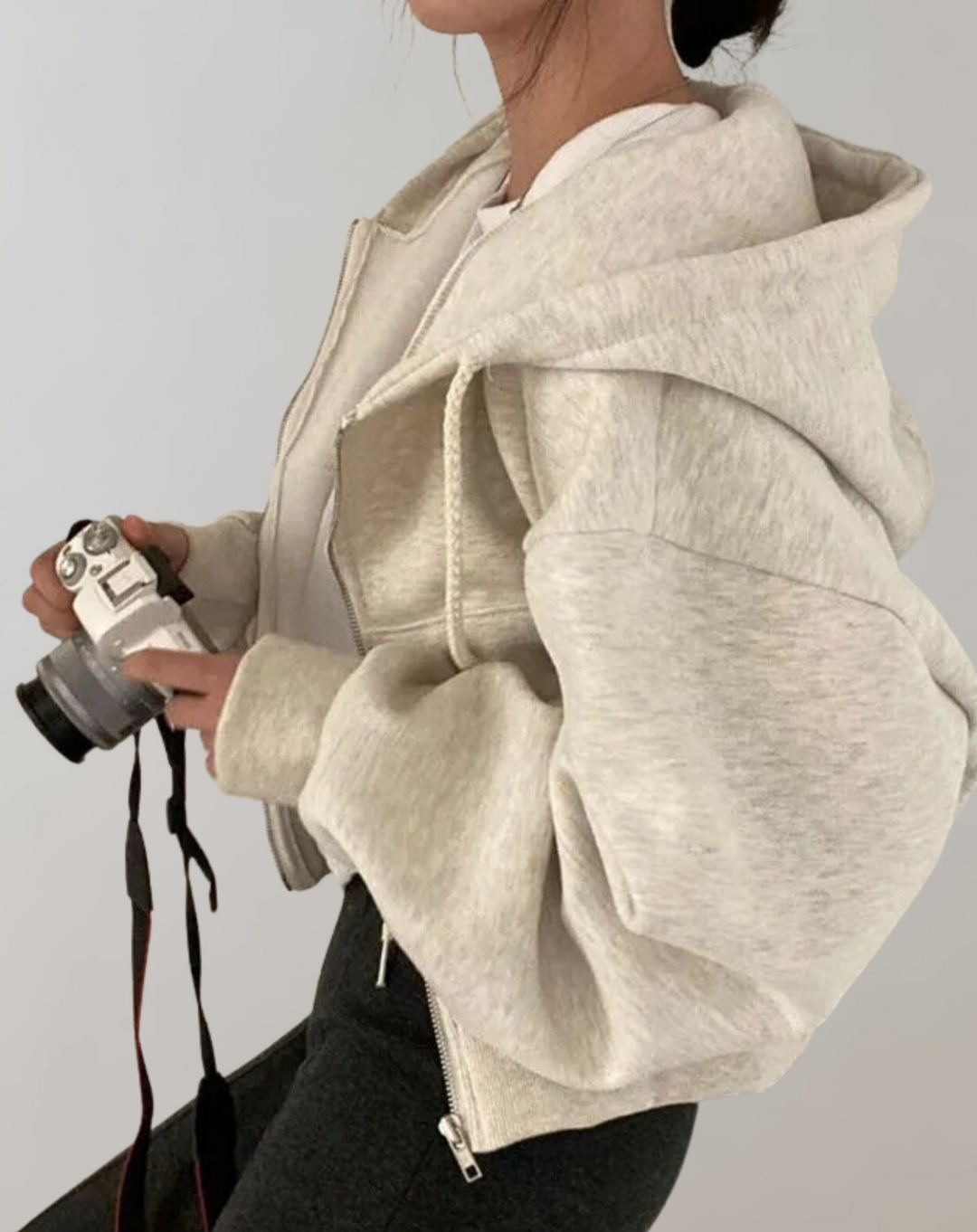 Stylischer Damen Freizeit Hoodie mit Reißverschluss, komfortabel für den Herbst und als Alltags-Oberteil.