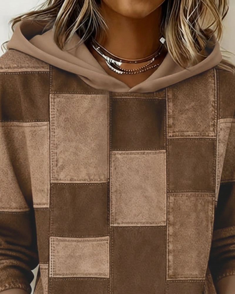 Aktiver Damen Hoodie kariert, bequem für Spaziergänge und entspannte Herbstmomente.