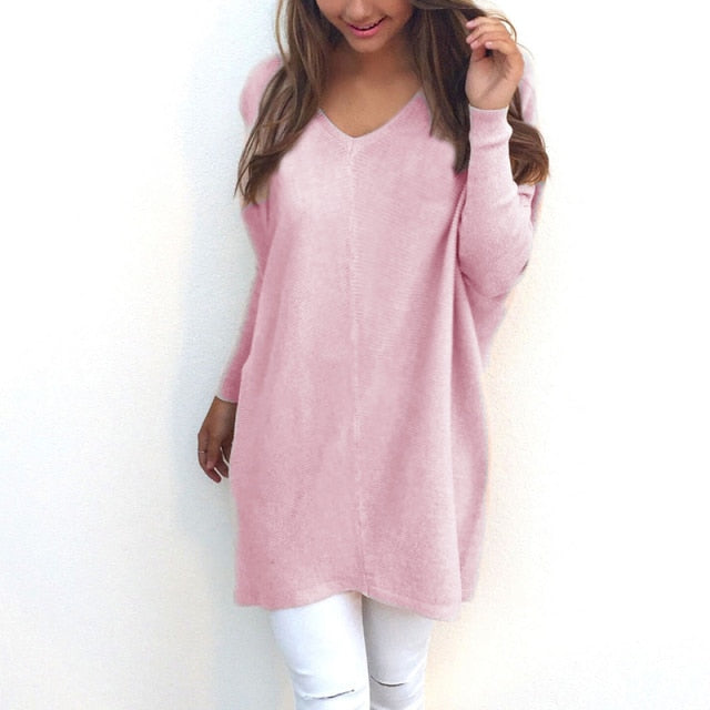 Bequemer Damen Langarm-Pullover mit V-Ausschnitt. Ideal für Herbst & Winter, kombiniert Komfort & Stil.