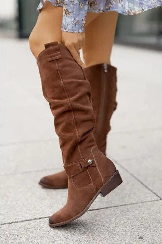 Elegante Victoria Kniehohe Stiefel für Damen. Modische Damenschuhe mit praktischem Reißverschluss, ideal für den Alltag.