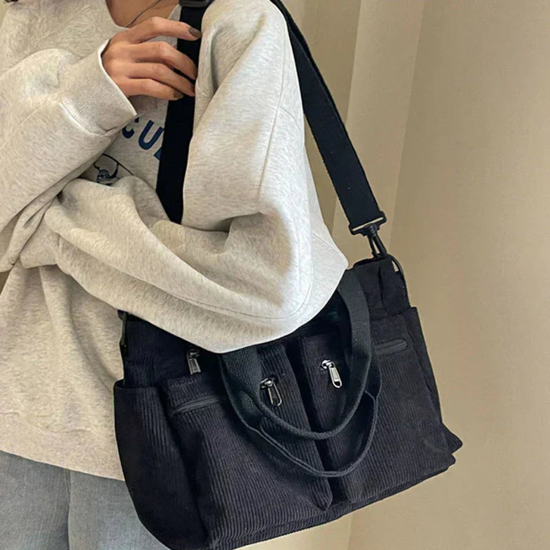 Modische Kordstoff Umhängetasche als Crossbody-Tasche für Damen, ideal für unterwegs und vielseitig.