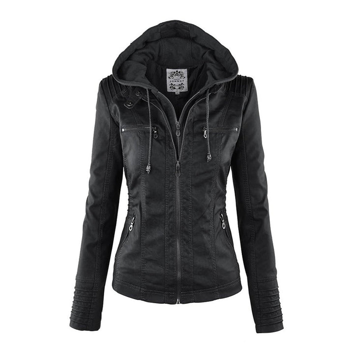 Damenjacke, kurz und elegant. Vielseitige Herbstmode für Freizeit und Outdoor-Aktivitäten.