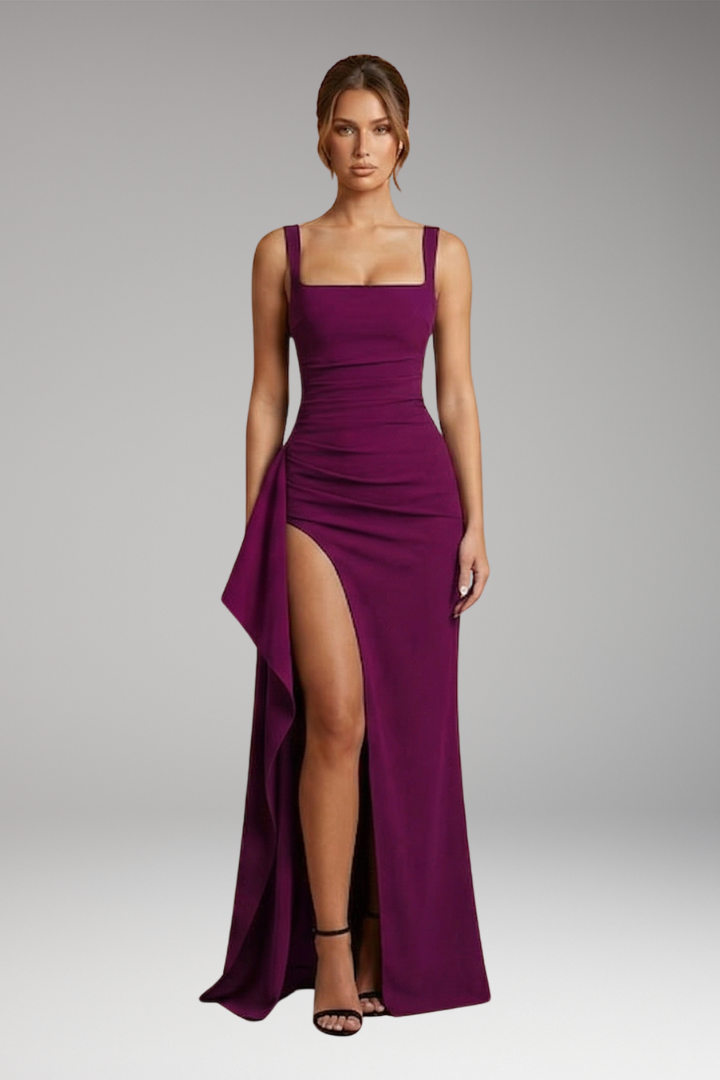 Feminin geschnittenes Damen Abendkleid rückenfrei, langes Maxikleid für stilvolle Anlässe.