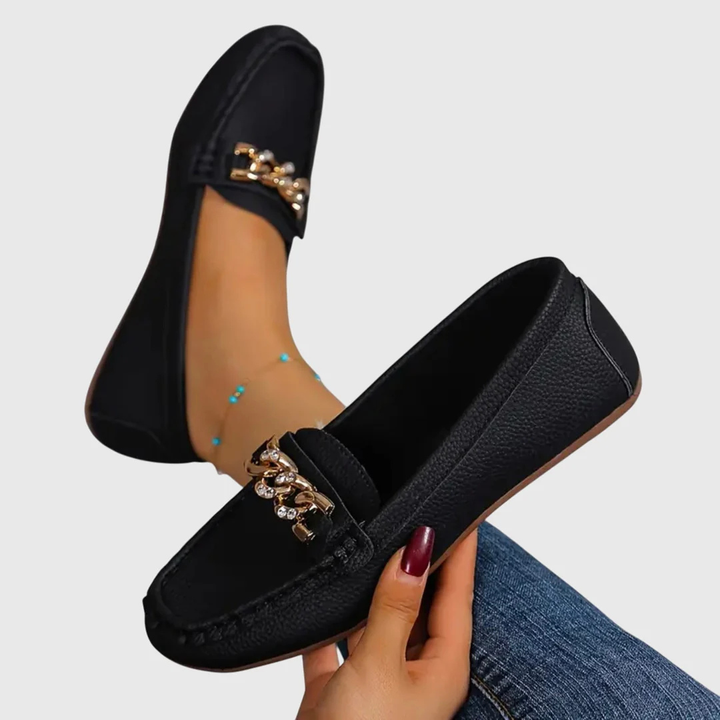 Vielseitige Damen Loafer mit Kette, perfekt als Büro- oder Freizeit Schuhe. Bequeme Damenschuhe.