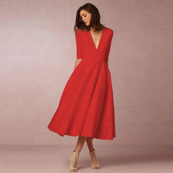 Rückansicht: Fließendes Damen Midikleid, eleganter Schnitt. Luftig & bequem, vielseitiges Sommer- & Freizeitkleid.