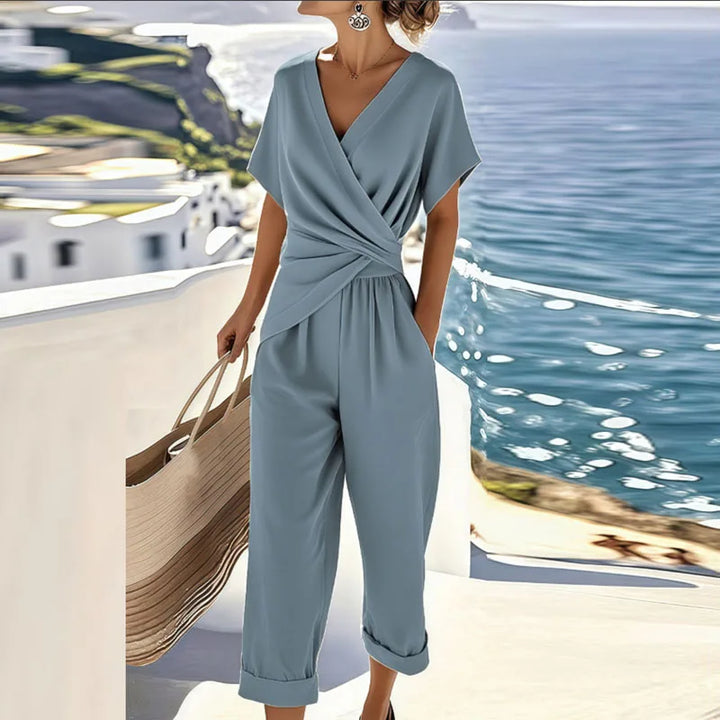 Vielseitiges Damen Wickel-Set in Blau, luftig und bequem, perfekt als Sommerkleid oder Strandoutfit.