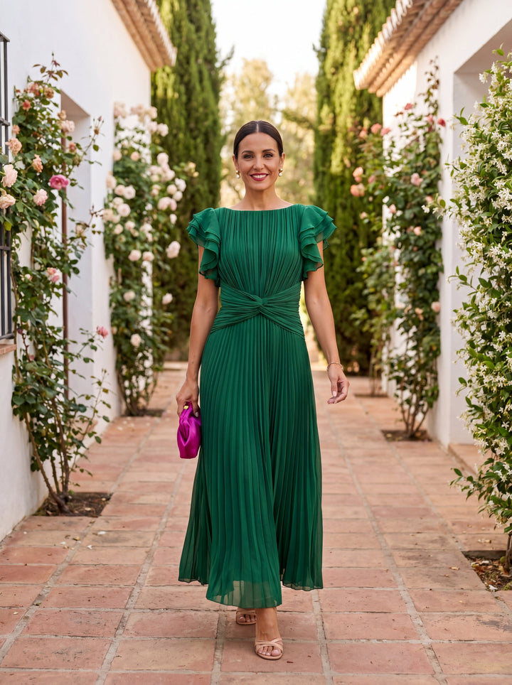 Modisches Damen Plissee Maxikleid, lang und elegant. Perfekt als Hochzeitsgast-Outfit oder Abendkleid.