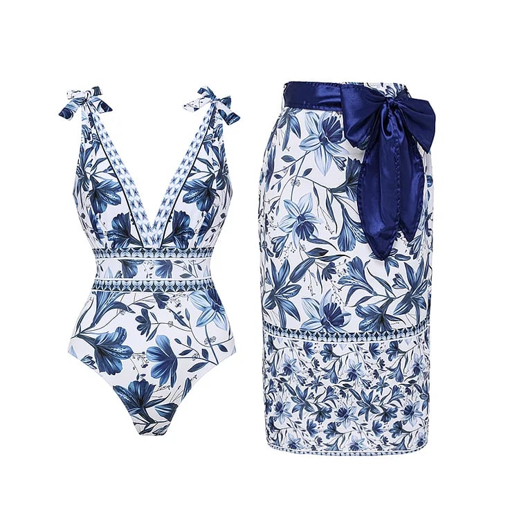 Eleganter Damen Strandanzug Mira, Set mit Badeanzug und passendem Rock für den Urlaub.