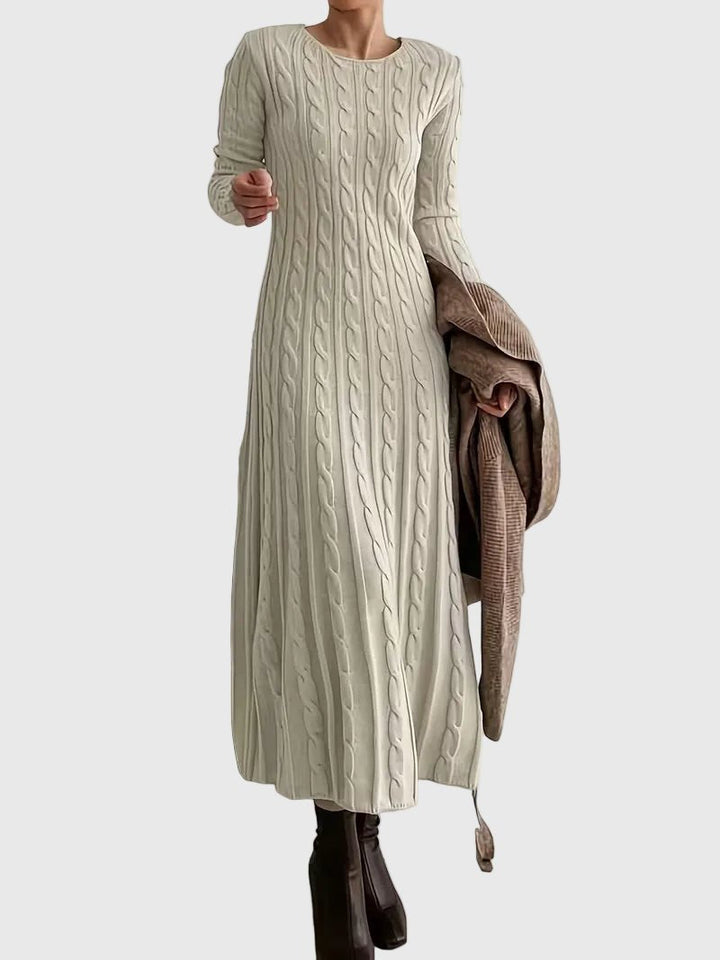 Elegantes, warmes Damen Maxikleid Strickkleid für Herbsttage, ideal für Freizeitlooks.