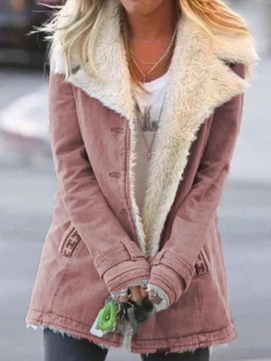 Stilvolle Damen Herbstjacke Lara, leichte Freizeitjacke für vielseitige Alltagslooks.