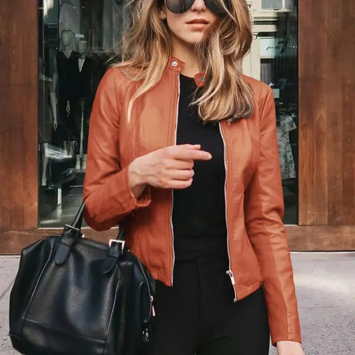 Chic Cropped Jacke für Damen, warm & vielseitig, eine elegante Übergangsjacke.