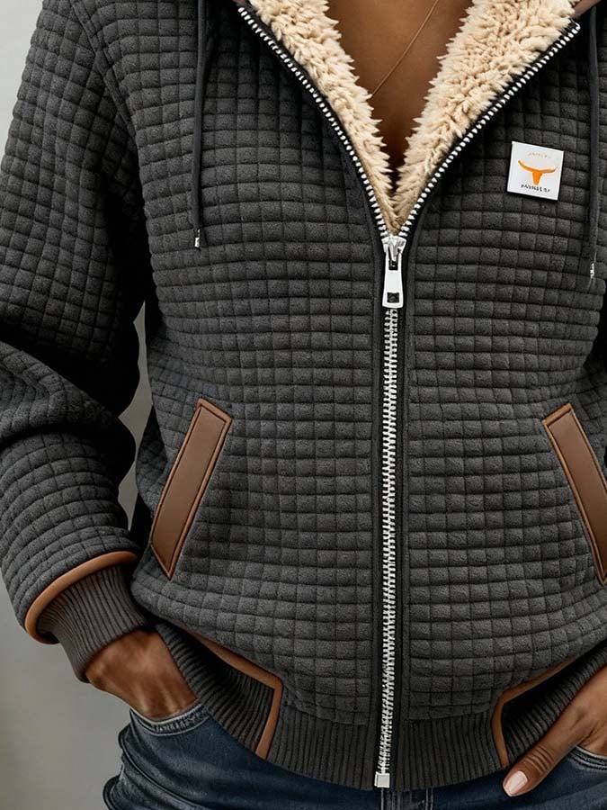 Damen warme Winterjacke für kalte Tage. Winddicht, bequem & funktional für Freizeit und Layering Look.