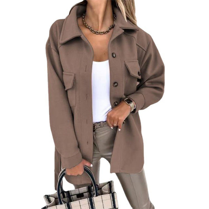 Taillierter Damenblazer in figurschmeichelndem Schnitt. Eleganter Ganzjahresblazer für feminine Looks.