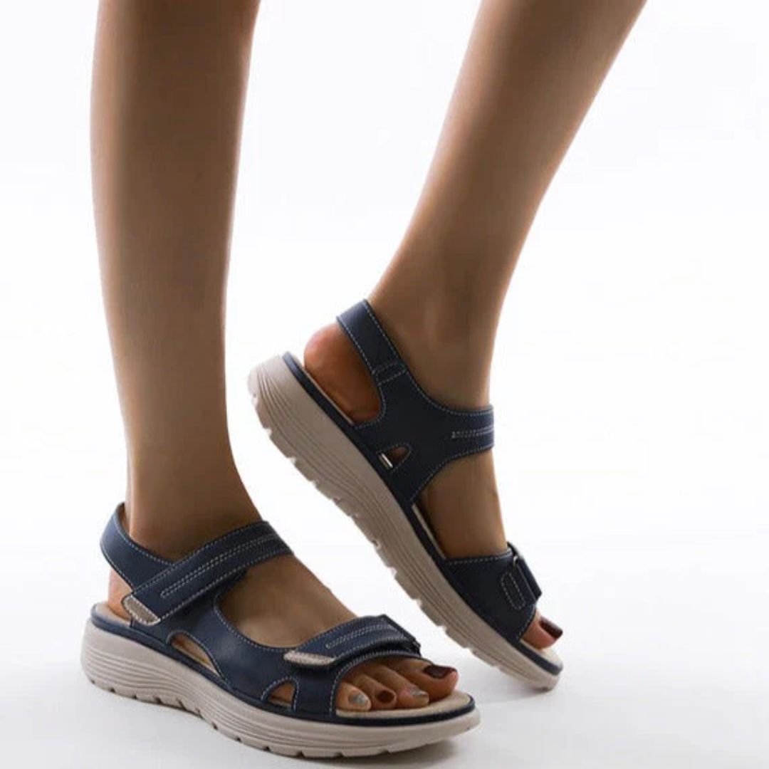 Luftige Damen Sandalen, vielseitige Sommerschuhe für Freizeit und Alltag. Bequeme Damenschuhe.