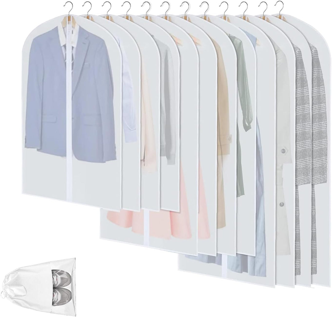 Transparente PEVA Kleidersäcke im 12er-Pack. Optimaler Staubschutz für Kleideraufbewahrung.