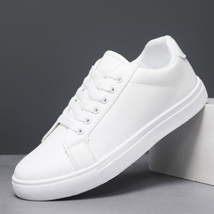 Elegante Herren Schnürschuhe, klassische Sneakers für Alltag und Business Casual Outfits. Hoher Tragekomfort.