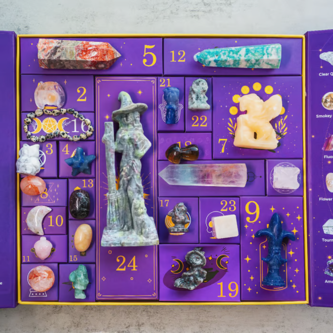 Einzigartiger Halloween Überraschungskalender, gefüllt mit 31 Kristallen, ein tolles Sammlerstück.