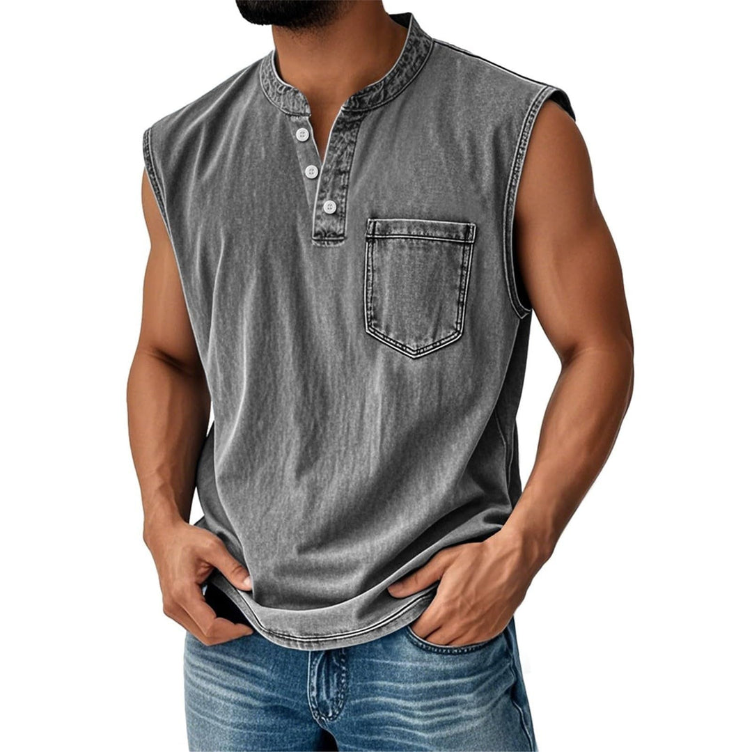 Lässiges Herren Polohemd mit kurzen Ärmeln, ideal für entspannte Sommertage und Freizeitausflüge.