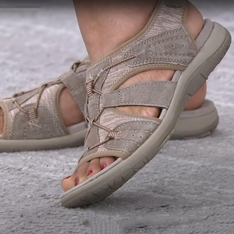 Damen Sommerschuhe für Outdoor & Freizeit, leichte Sandalen mit sicherer rutschfester Sohle.