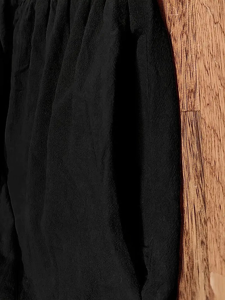 Lässiges Frühlingskleid für Damen mit Taschen; vielseitiges Midikleid für jede Garderobe.