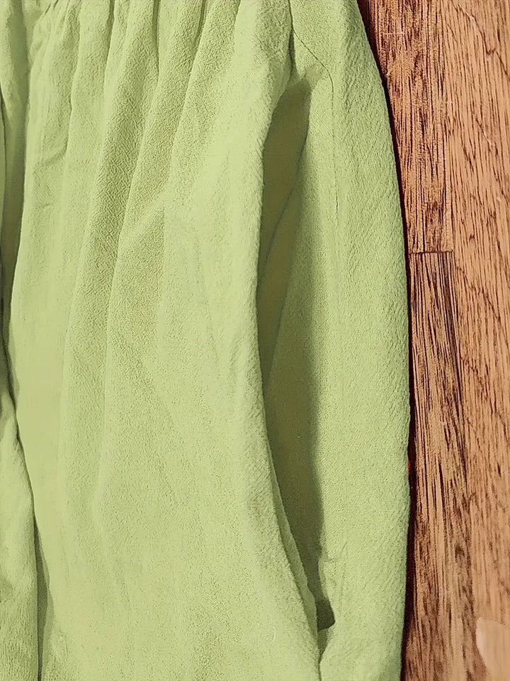 Farbenfrohes Damen Midikleid mit Taschen; stilvolles Sommerkleid für gute Laune.