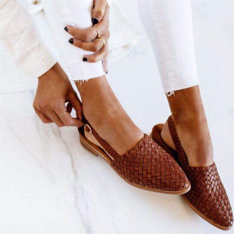 Ansicht von oben: Elegante Damen Slipper, vielseitige flache Schuhe für Stil und Komfort im Alltag.