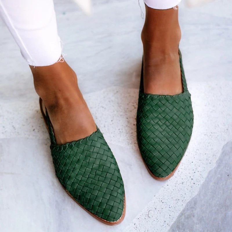 Damen Slipper mit gepolsterter Innensohle: bequeme flache Schuhe für langanhaltenden Komfort den ganzen Tag.