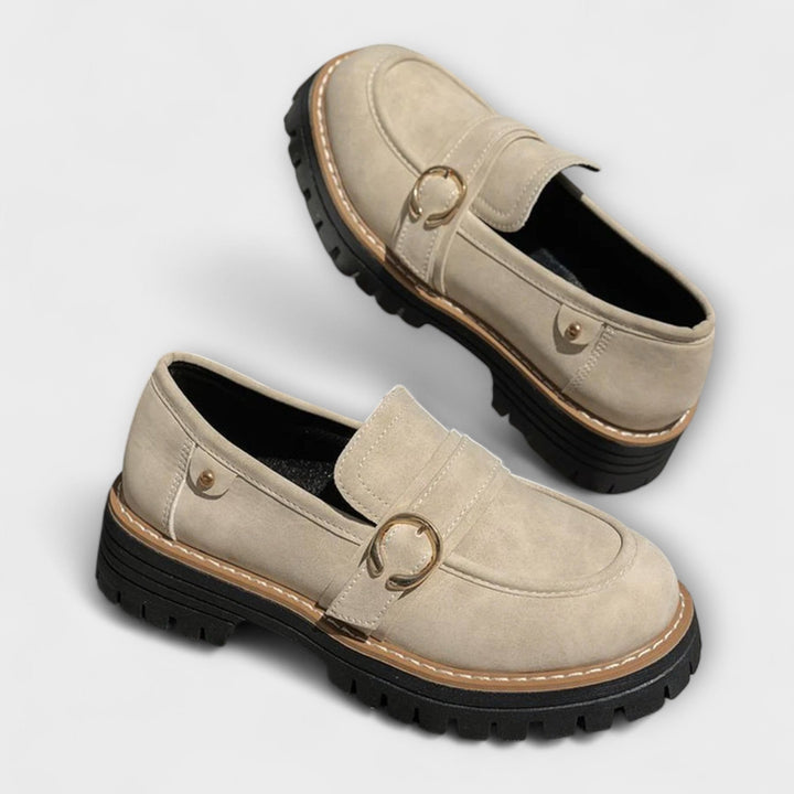 Rosa Damen Slipper: modische Freizeitschuhe, elegant & bequem für den Sommer. Ideal für stilvollen Komfort.