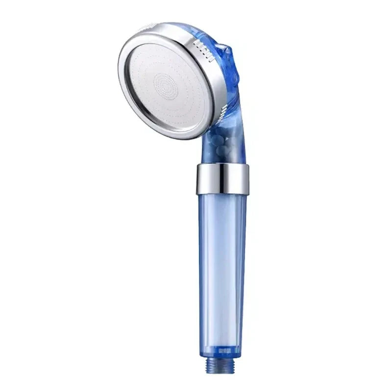 AquaGlow wassersparender Hochdruck-Filterduschkopf für ein optimiertes Duscherlebnis im Bad.