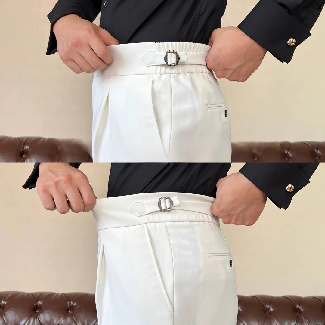 Elegante schwarze Herren Bürohose im klassischen italienischen Stil. Perfekt für den Business-Look, komfortabel und schick.