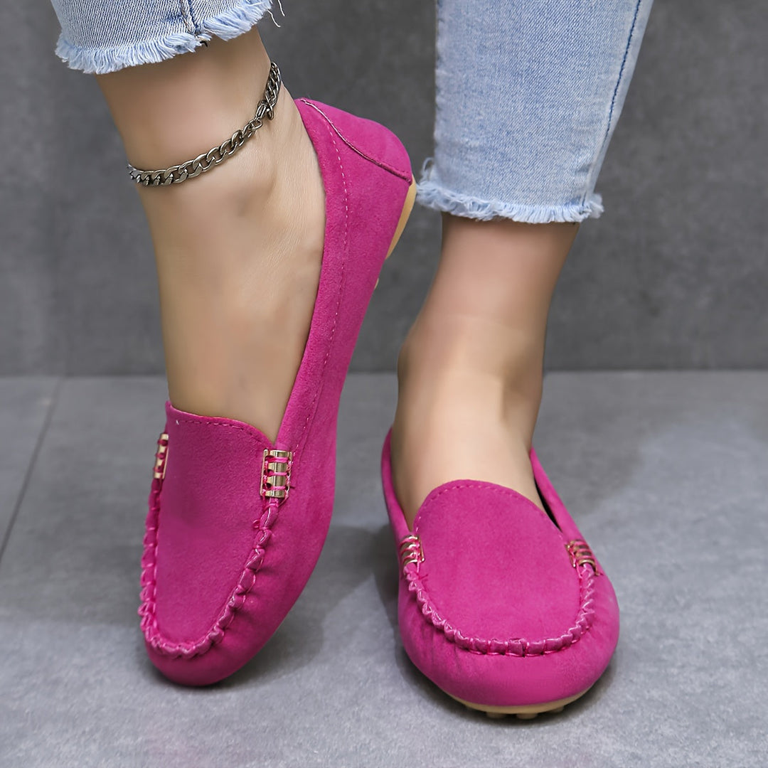 Leichte Sommerschuhe: Atmungsaktive Damen Mokassins in Beige, perfekt für warme Tage und Freizeit.