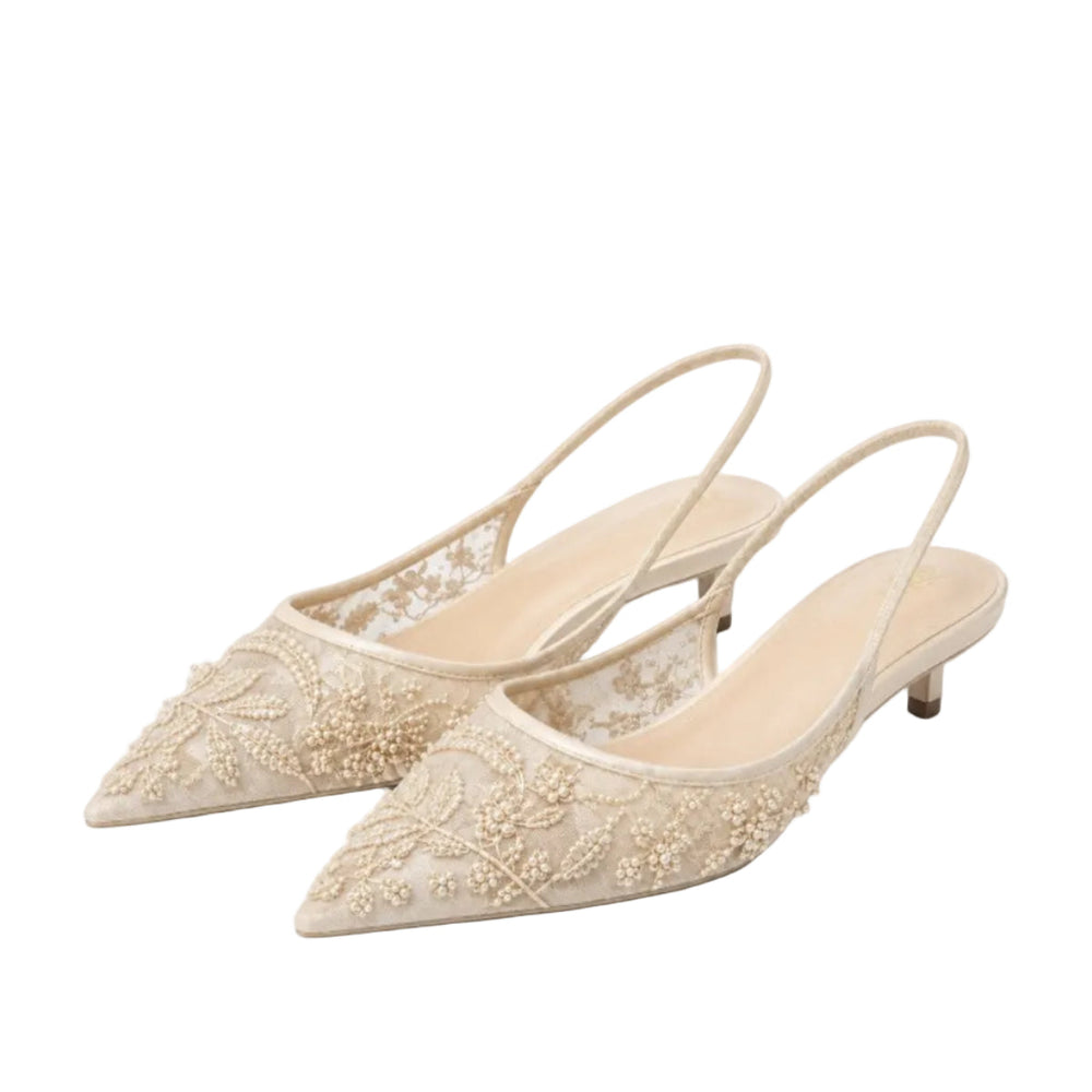 Spitze Slingback High Heels für Damen mit zartem Blumenmuster, perfekt als festliche Abendschuhe.