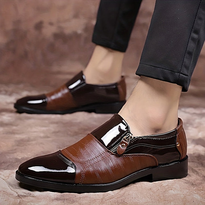 Komfortable braune Herren Loafers, stilvoll für Business & Freizeit im Frühling/Sommer.