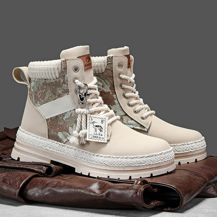 Klassische Herren Schnürstiefel aus hochwertigem Material, Rundspitze, stabiler Absatz, Allrounder.