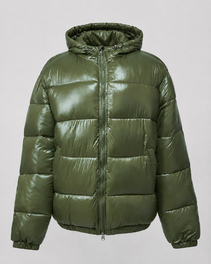 Grüne Damen Steppjacke, warm und modisch, perfekt für Outdoor-Aktivitäten und Freizeit im Winter.