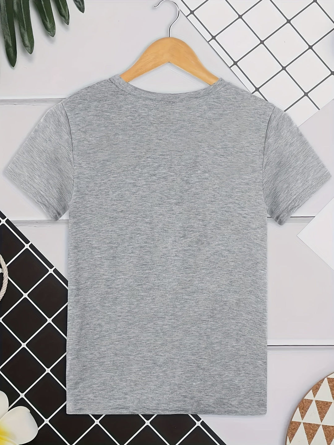 Vintage Damen T-Shirt mit lustigem 'Pew Pew Madafakas' Katze Cartoon. Retro Freizeitmode für Frauen.