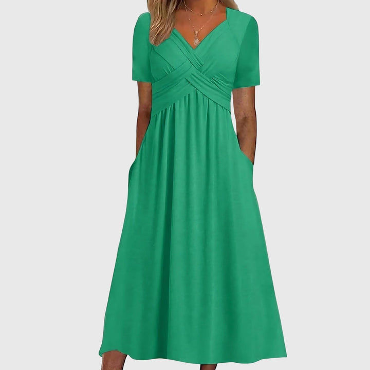 Blaues Sommer Midi-Kleid für Damen, Slim Fit & schmeichelnd. Mit effektiver Bauchkontrolle, perfekt für Freizeit.