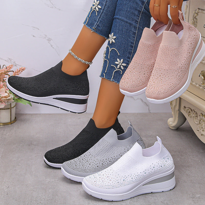 Alltags-Turnschuhe für Damen: orthopädische Komfortschuhe mit Eleganz und optimaler Unterstützung.